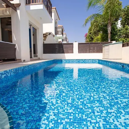 Maison Menelaos Villa